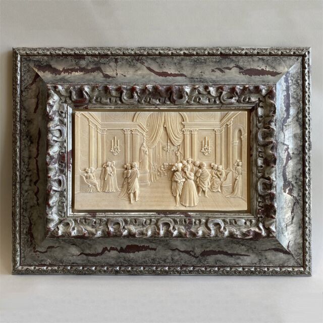 Bal masqué au Château de Versailles 💃🏻

L'encadrement baroque concentre le regard sur cette scène très détaillée. 🔎 La précision dans les vêtements et dans l'architecture de la salle de bal sont remarquables.

Incrustation sur moulage
Bas relief en calcaire (
💻 A découvrir sur notre site internet (lien dans la bio)

#artisanatart #versailles #détails #HenriII #chateauversailles #balmasque #balmasquéversailles #balmasquedeversailles #versailles #versaillespalace #versaillesgarden #versaillesart